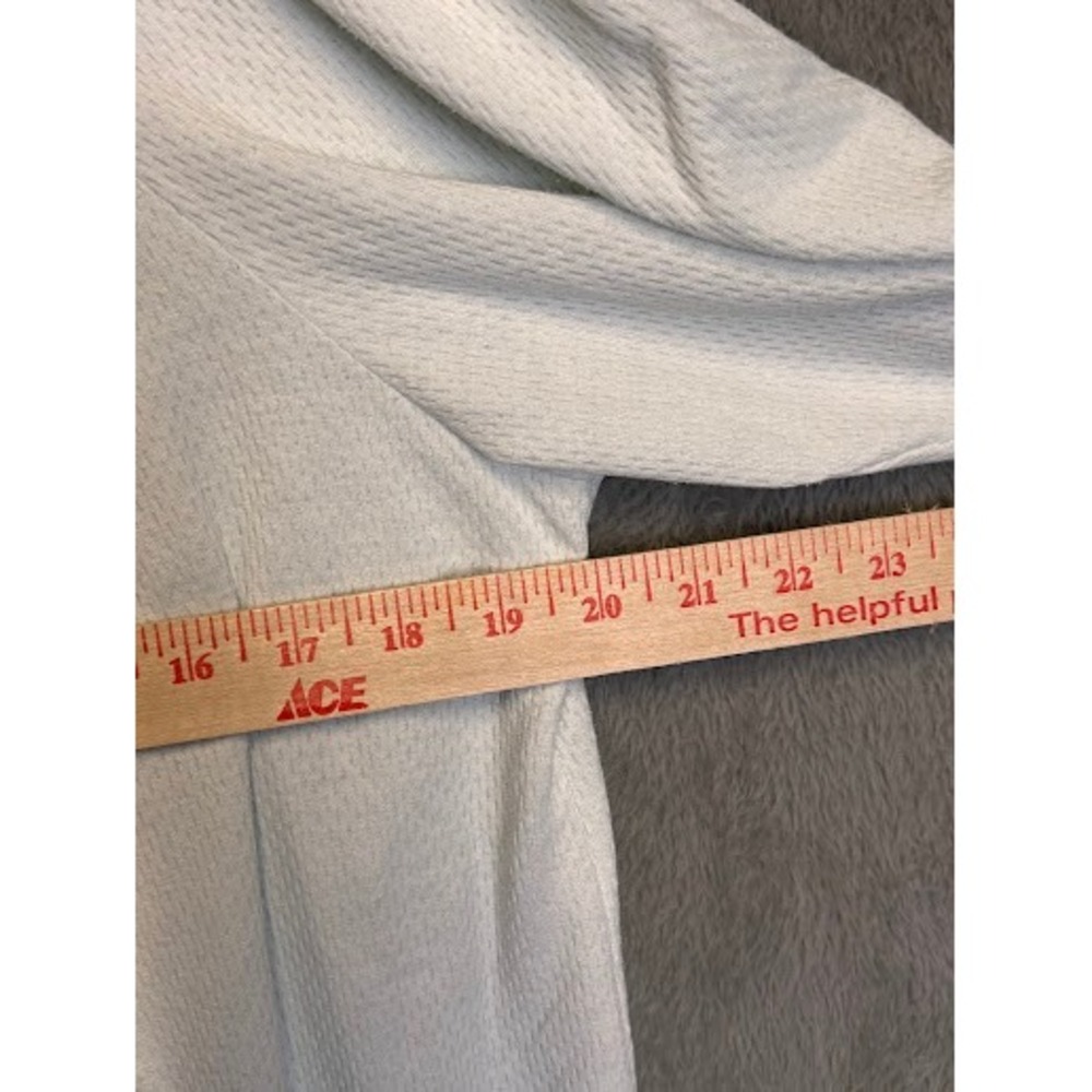 Miss Elaine Classics Mint Green Waffle Knit Floral Embroider 4 Button Nightgown - Picture 6 of 7
